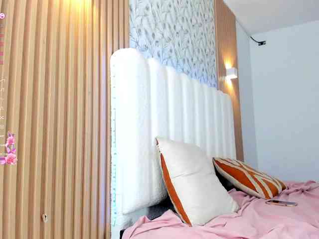 allyson-nahid webcam