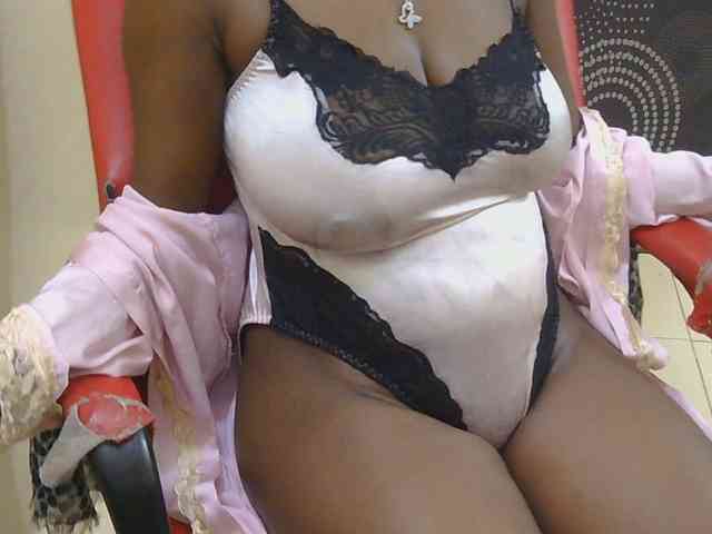 Prettymelvi webcam