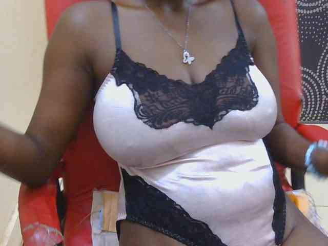 Prettymelvi webcam