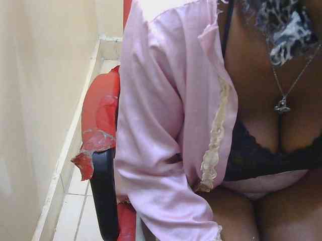 Prettymelvi webcam