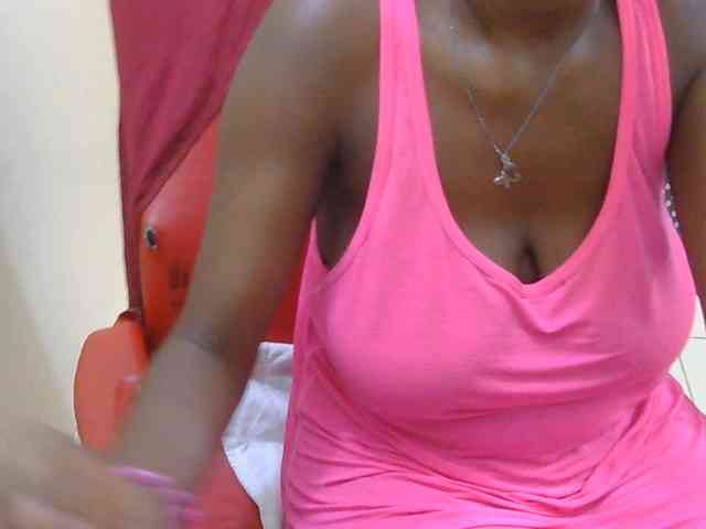 Prettymelvi webcam
