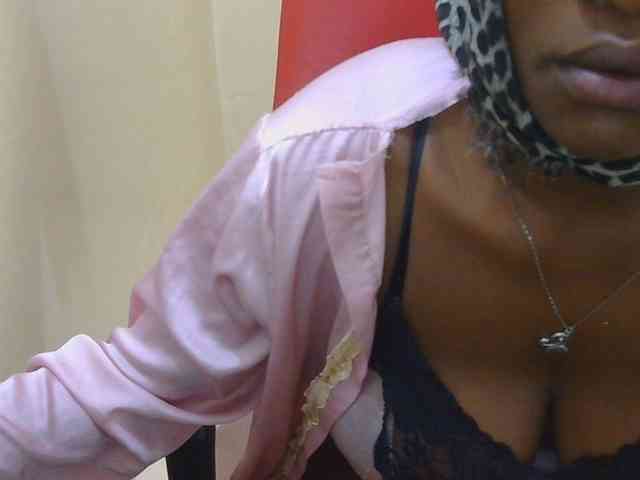 Prettymelvi webcam