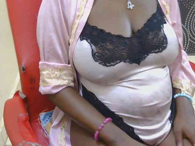 Prettymelvi webcam
