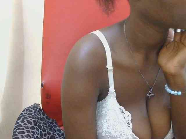 Prettymelvi webcam