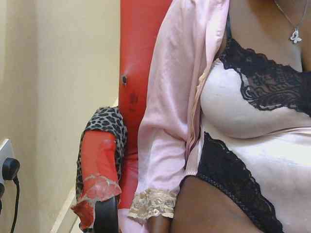 Prettymelvi webcam