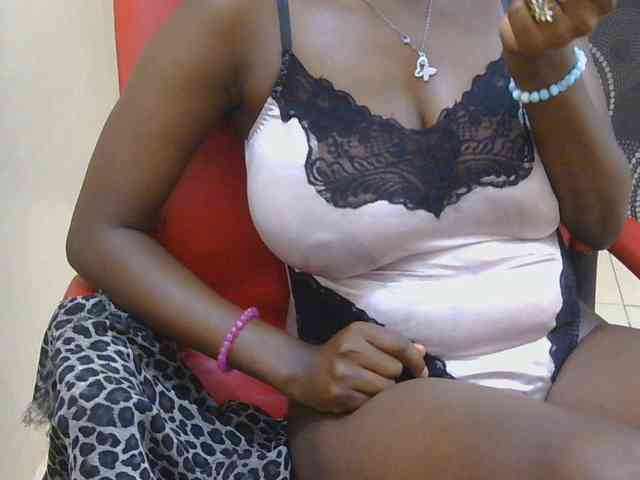 Prettymelvi webcam