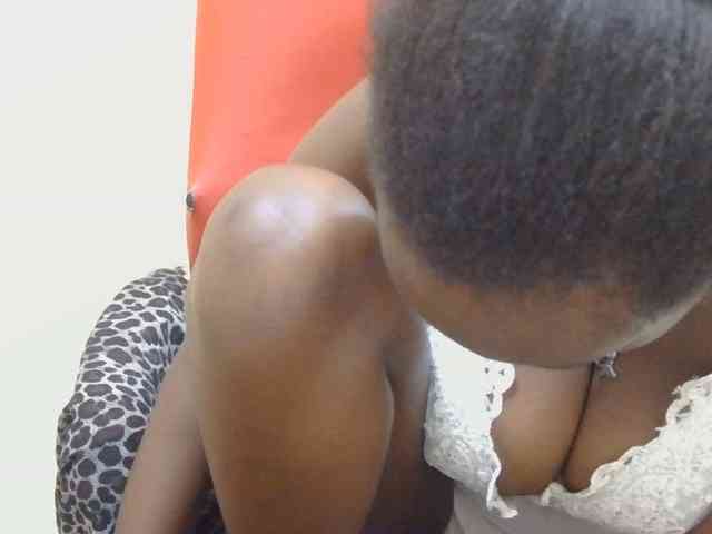 Prettymelvi webcam