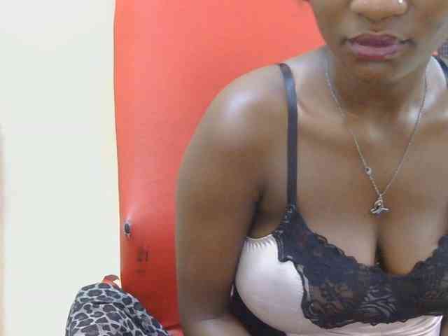Prettymelvi webcam
