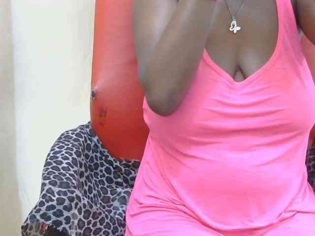 Prettymelvi webcam