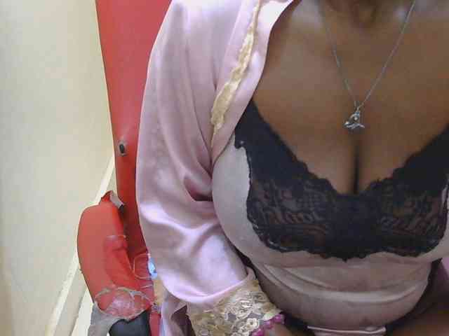 Prettymelvi webcam