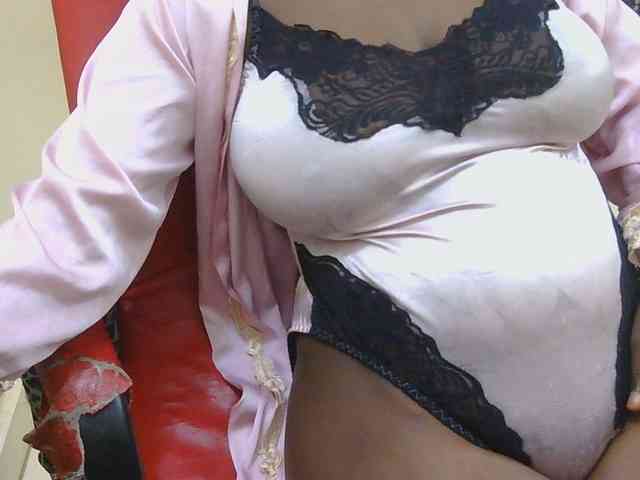 Prettymelvi webcam
