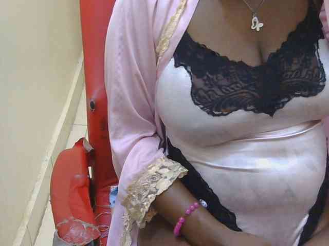 Prettymelvi webcam