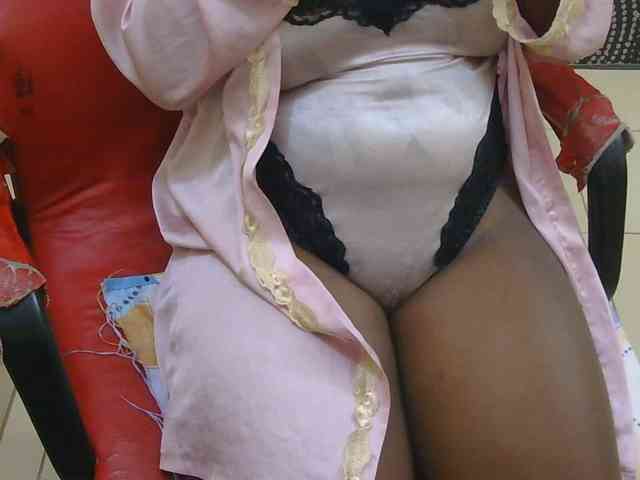 Prettymelvi webcam