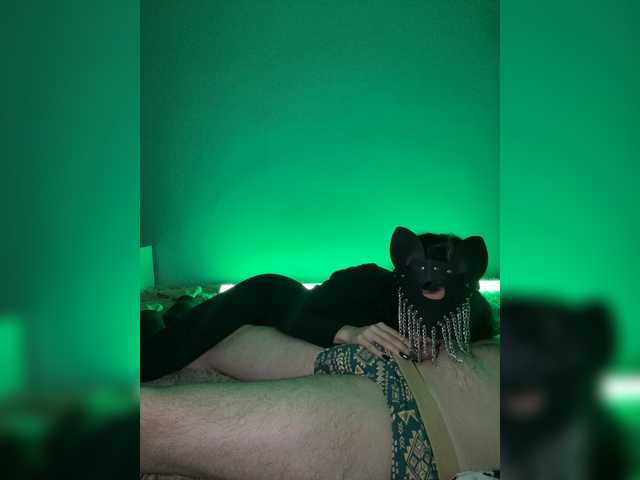 lunapairs's BongaCams show and profile