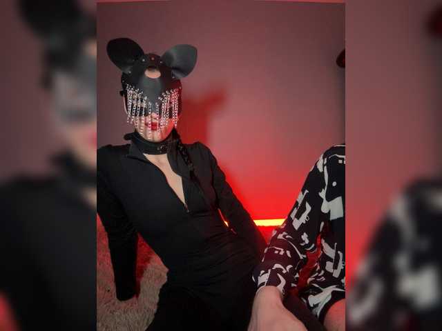 lunapairs's BongaCams show and profile