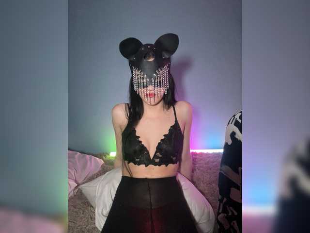 lunapairs's BongaCams show and profile