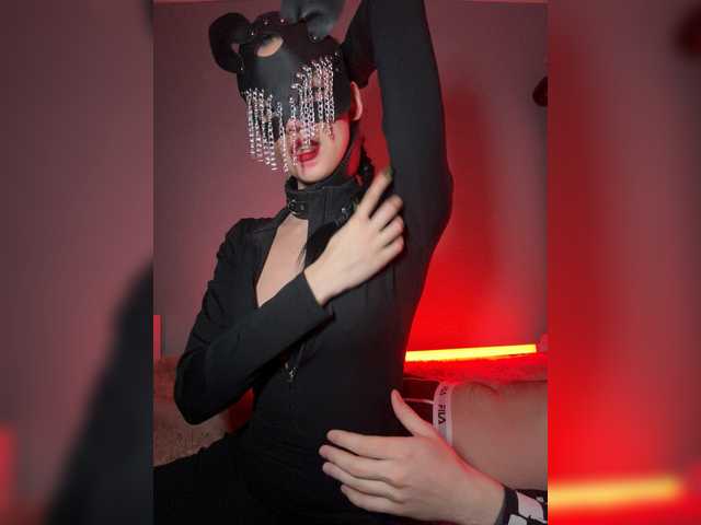 lunapairs's BongaCams show and profile