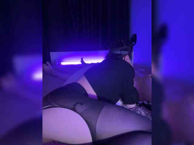 Модель: lunapairs