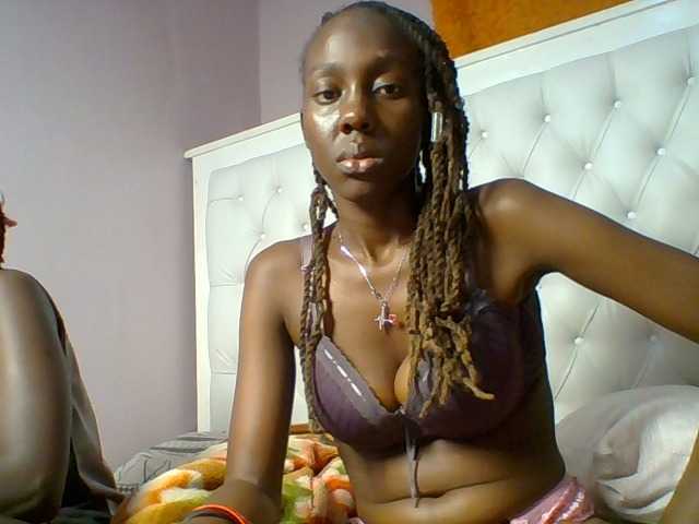 SexyNova live cam on BongaCams
