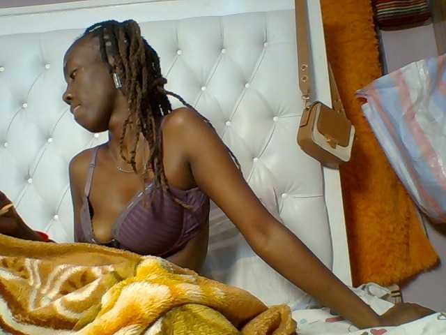 SexyNova live cam on BongaCams