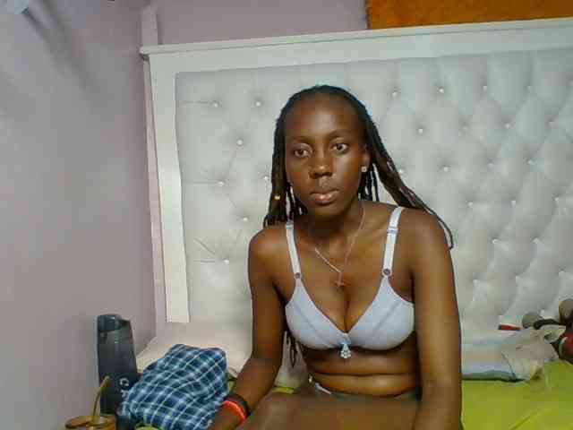 SexyNova Live Webcam on BongaCams