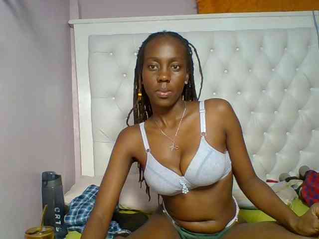 SexyNova Live Webcam on BongaCams