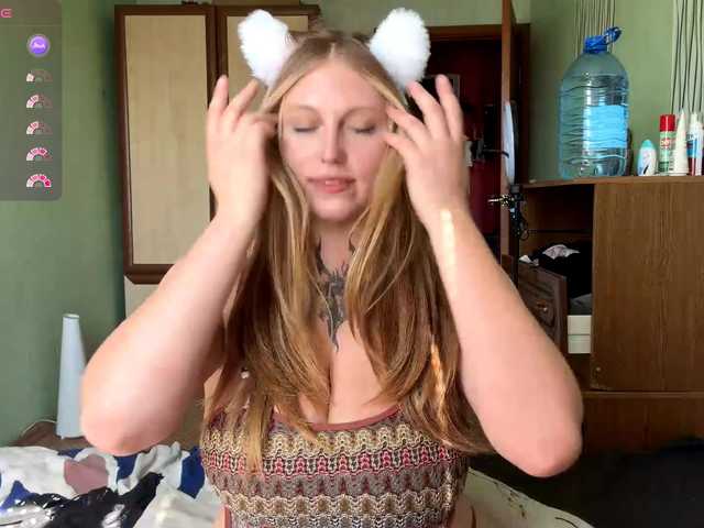 MaragretGonsar live cam on BongaCams