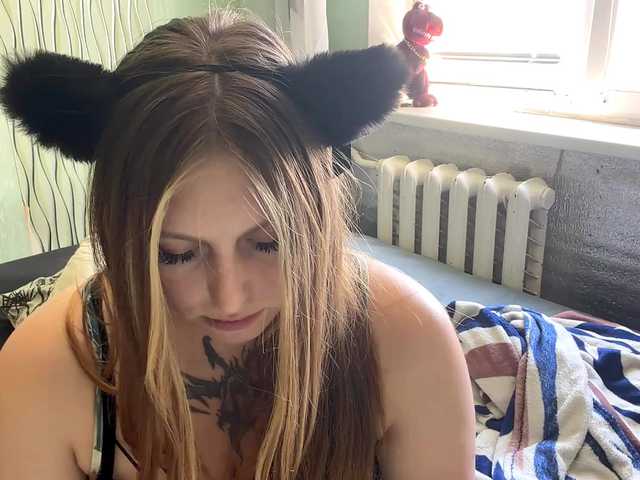 MaragretGonsar live cam on BongaCams