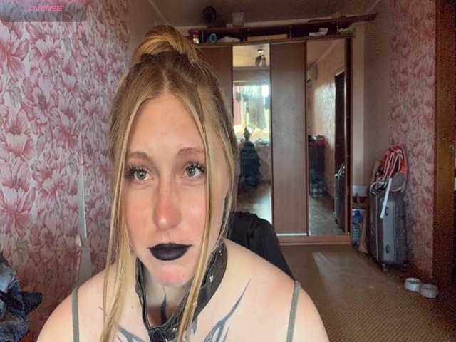 MaragretGonsar live cam on BongaCams