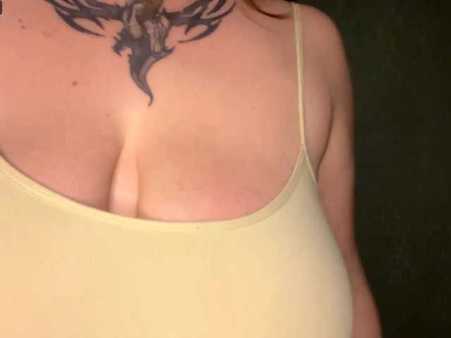 MaragretGonsar live cam on BongaCams