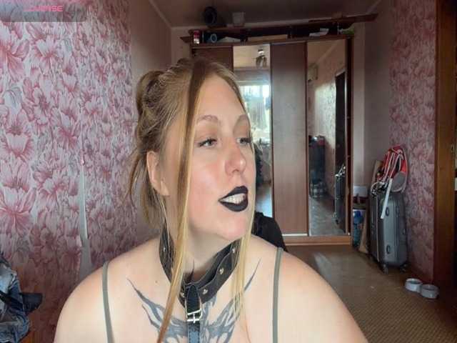 MaragretGonsar live cam on BongaCams