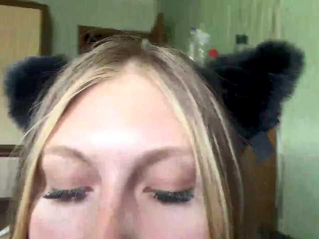 MaragretGonsar live cam on BongaCams