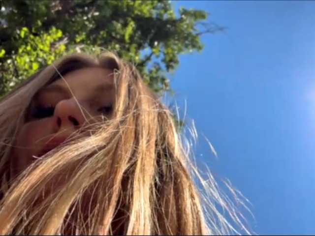 MaragretGonsar live cam on BongaCams