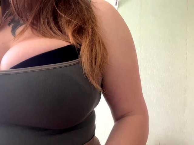 MaragretGonsar live cam on BongaCams