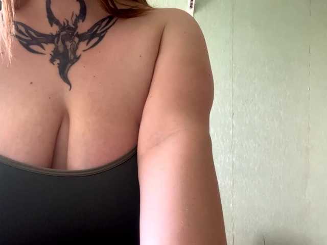 MaragretGonsar live cam on BongaCams
