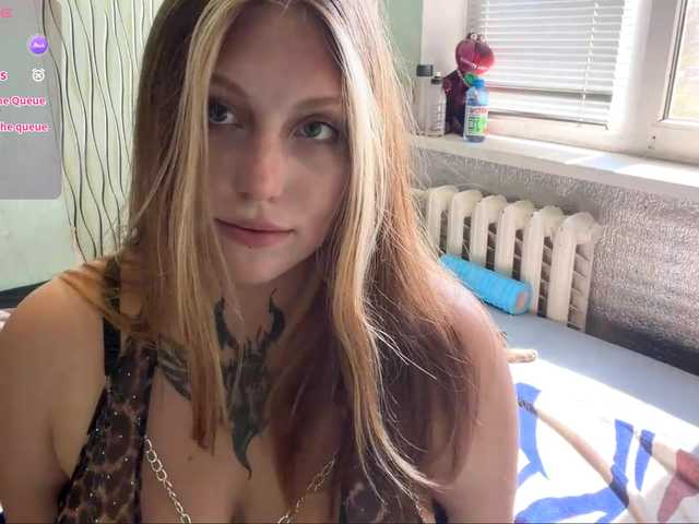 MaragretGonsar live cam on BongaCams