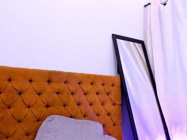 Katty-West, en directo ahora en BongaCams