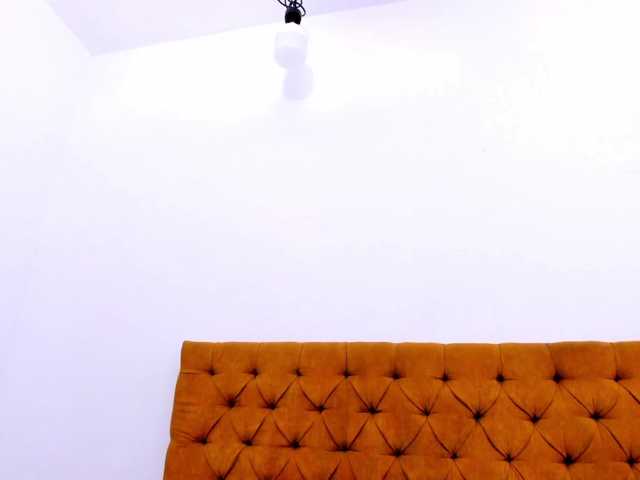 Katty-West live cam on BongaCams