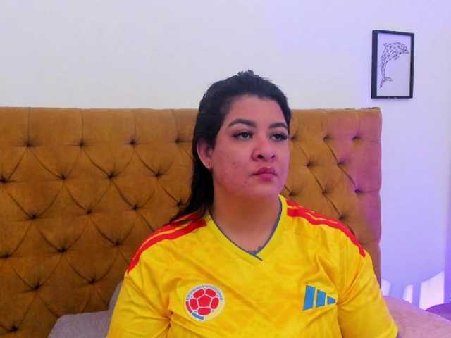 Katty-West live cam on BongaCams