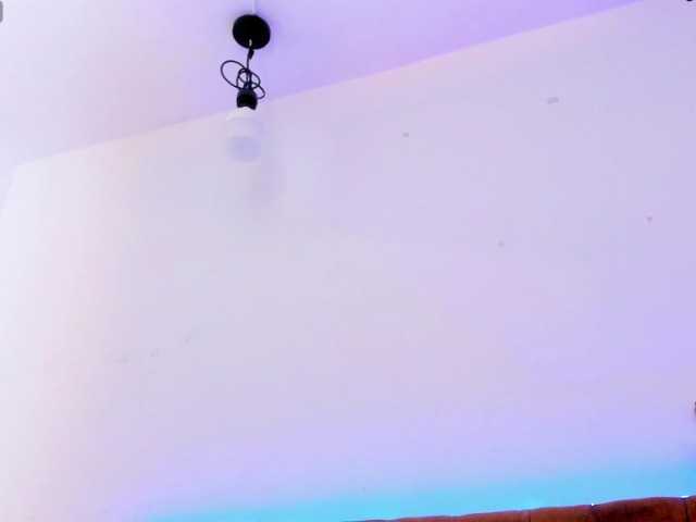 Katty-West live cam on BongaCams