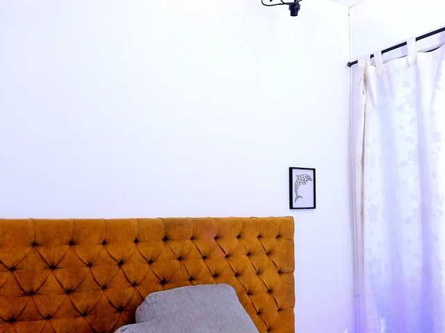 Katty-West live cam on BongaCams