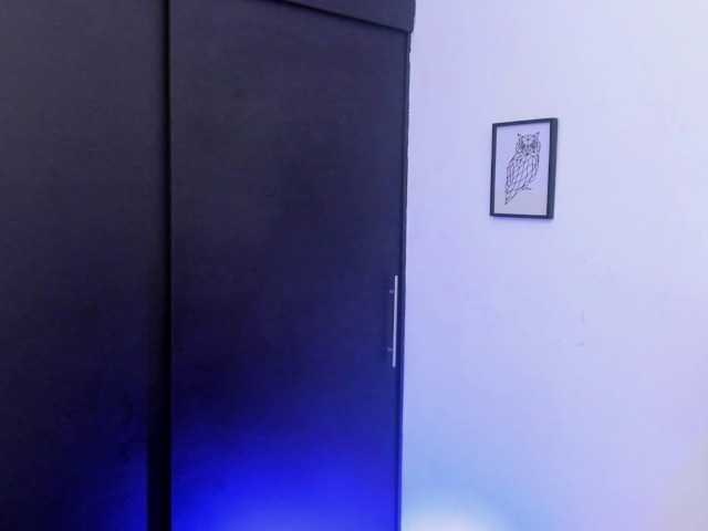 Katty-West live cam on BongaCams