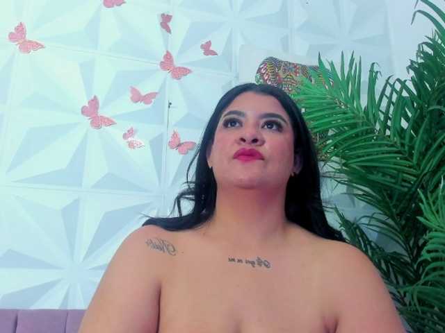 Katty-West live cam on BongaCams