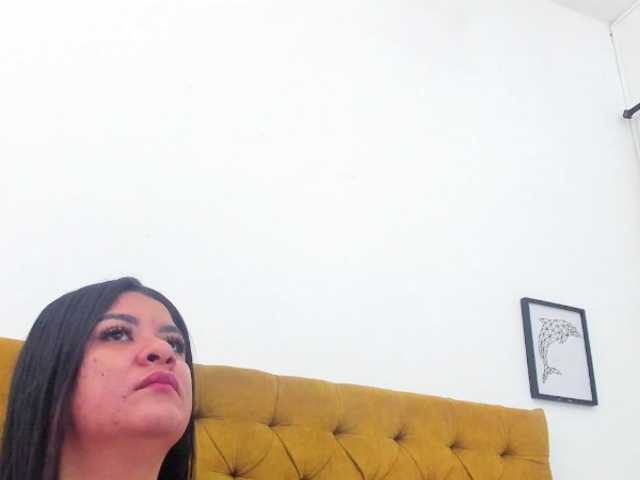 Katty-West live cam on BongaCams