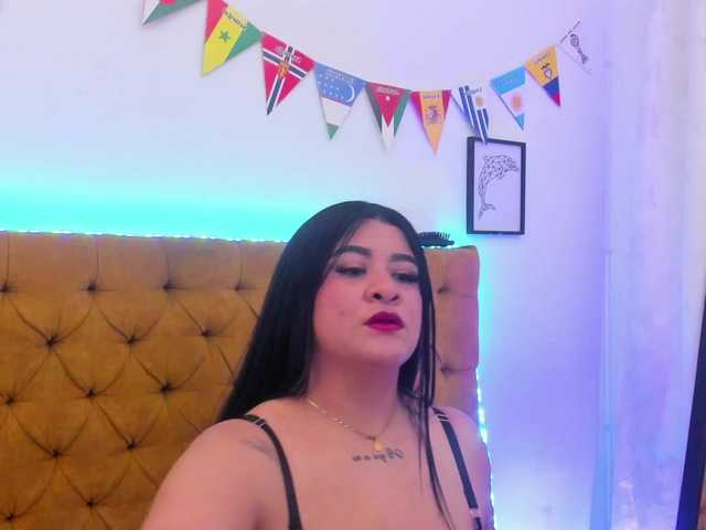 Katty-West live cam on UnifiedCams