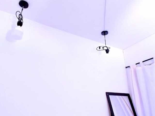 Katty-West live cam on BongaCams