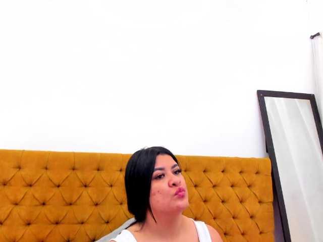 Katty-West live cam on BongaCams