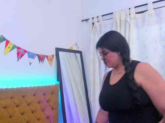 Katty-West webcam