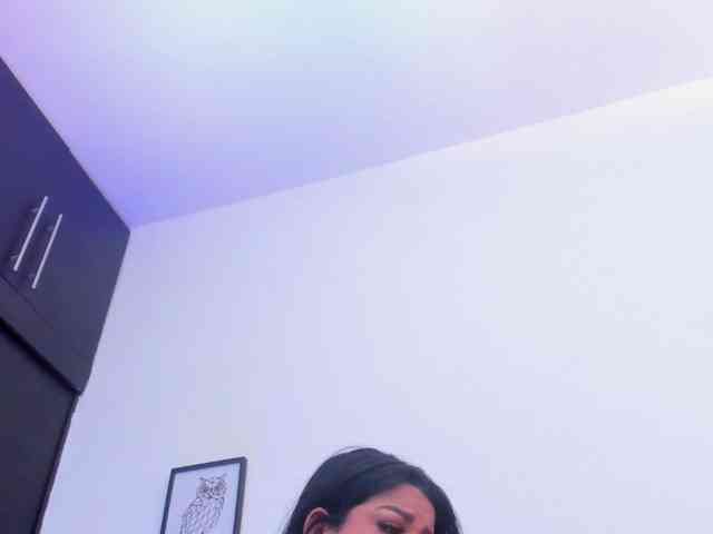 Katty-West webcam