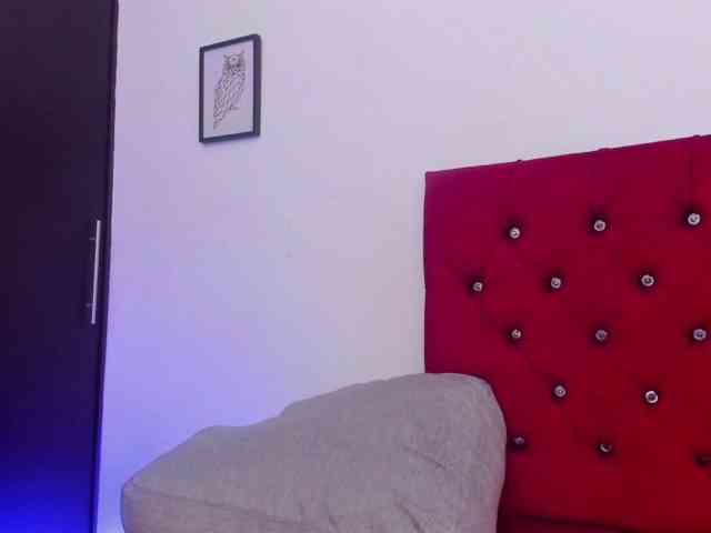 Katty-West webcam